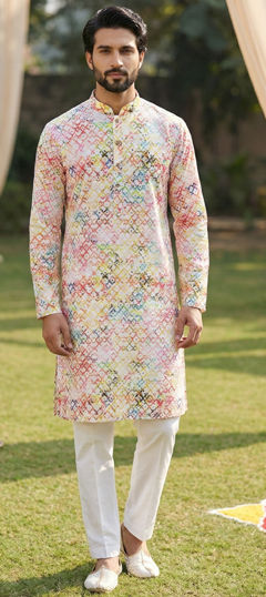 Multicolor color Kurta Pyjamas in Cotton fabric with Digital Print work