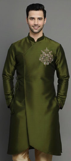 Green color Kurta in Dupion Silk fabric with Embroidered work