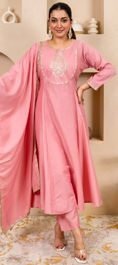 Pink and Majenta color Salwar Kameez in Blended, Silk fabric with Bugle Beads, Embroidered work