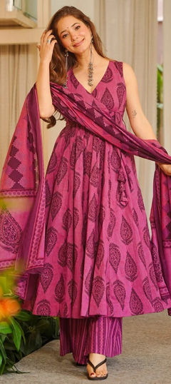 Pink and Majenta color Salwar Kameez in Muslin fabric with Digital Print work