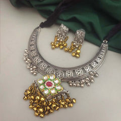 Silver Rodium Polish Red and Maroon color Necklace in Metal Alloy studded with Beads