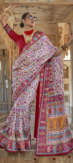 Multicolor color Saree in Art Silk fabric with Printed work