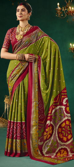 Green color Saree in Silk fabric with Weaving work