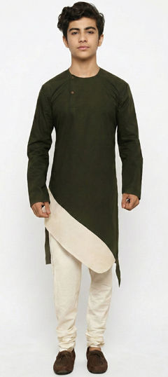 Green color Boys Kurta Pyjama in Blended Cotton fabric with Thread work