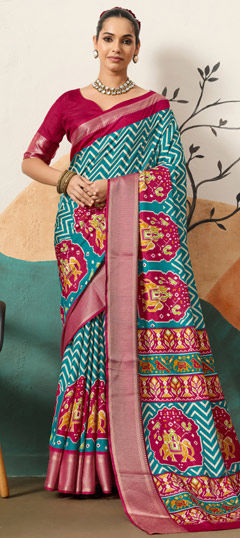 Blue, Pink and Majenta color Saree in Viscose fabric with Printed work