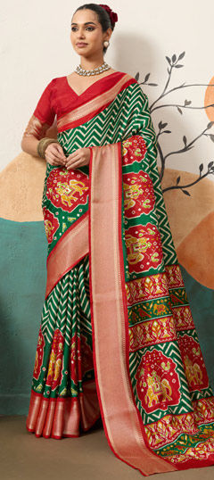 Green color Saree in Viscose fabric with Printed work