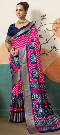 Pink and Majenta color Saree in Viscose fabric with Printed work