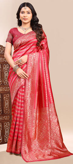 Red and Maroon color Saree in Silk fabric with Weaving work