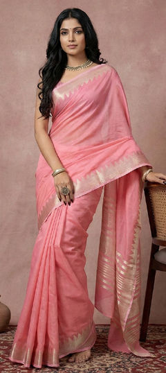Pink and Majenta color Saree in Cotton fabric with Weaving work