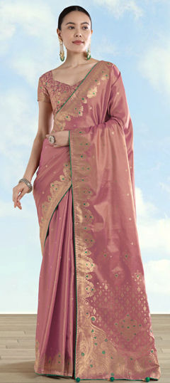 Pink and Majenta color Saree in Banarasi Silk fabric with Weaving, Zari work