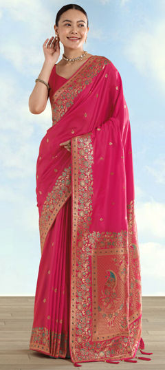Pink and Majenta color Saree in Banarasi Silk fabric with Weaving, Zari work