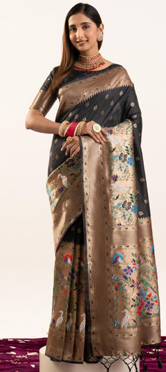 Black and Grey color Saree in Banarasi Silk fabric with Weaving work