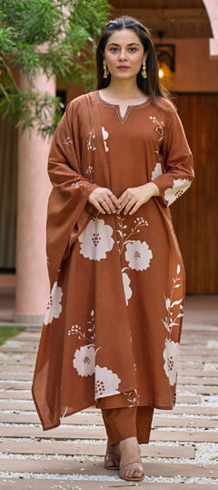 Beige and Brown color Salwar Kameez in Muslin fabric with Printed work