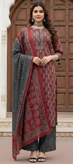 Red and Maroon color Salwar Kameez in Cotton fabric with Printed work