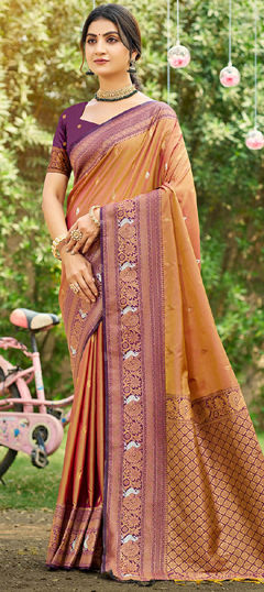 Yellow color Saree in Silk fabric with Weaving work