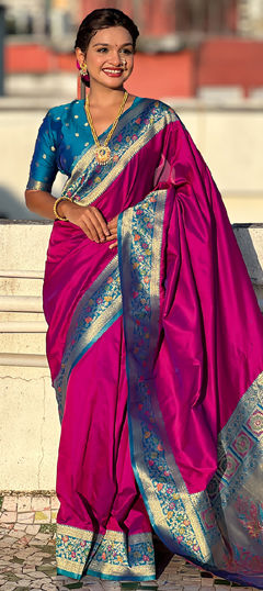 Pink and Majenta color Saree in Silk fabric with Weaving work