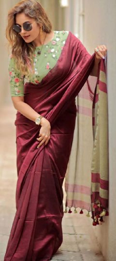 Green, Red and Maroon color Saree in Cotton Flex fabric with Printed work