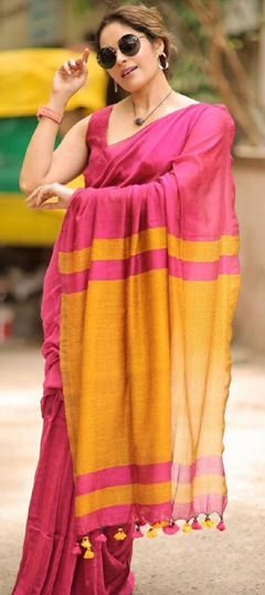 Pink and Majenta color Saree in Cotton Flex fabric with Printed work