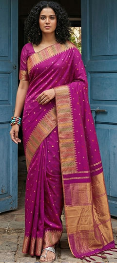 Pink and Majenta color Saree in Blended, Silk fabric with Weaving work