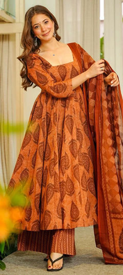 Beige and Brown color Salwar Kameez in Muslin fabric with Digital Print, Floral work