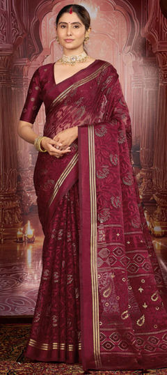 Pink and Majenta color Saree in Silk fabric with Weaving work