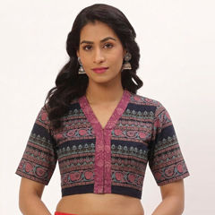 Pink and Majenta color Blouse in Cotton fabric with Printed work