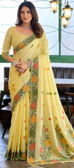 Yellow color Saree in Jacquard fabric with Weaving work