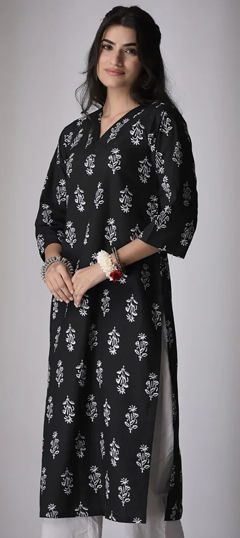 Black and Grey color Kurti in Cotton fabric with Digital Print, Floral work