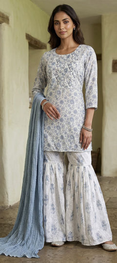 White and Off White color Salwar Kameez in Cotton fabric with Printed work