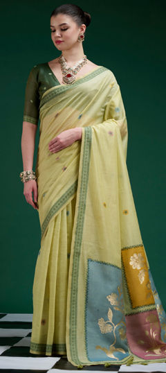 Green color Saree in Cotton fabric with Printed work