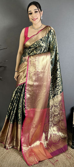 Green color Saree in Kanjeevaram Silk fabric with Weaving work