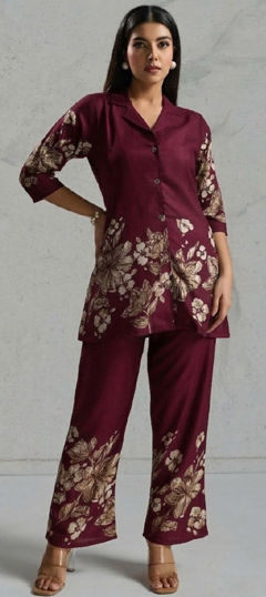 Purple and Violet color Co-ords Set in Rayon, Viscose fabric with Floral, Printed work