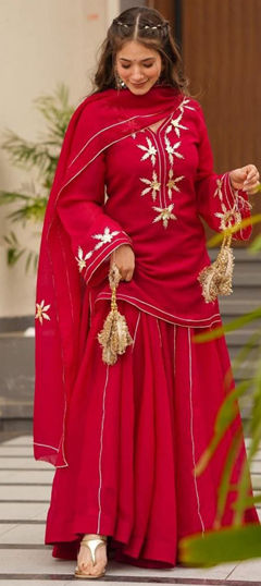 Pink and Majenta color Salwar Kameez in Chiffon fabric with Embroidered work