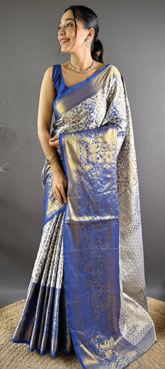 Blue color Saree in Kanjeevaram Silk fabric with Weaving work
