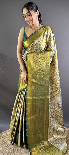 Green color Saree in Kanjeevaram Silk fabric with Weaving work