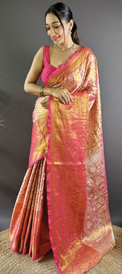 Pink and Majenta color Saree in Kanjeevaram Silk fabric with Weaving work