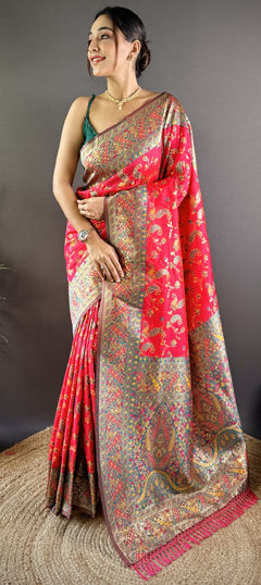 Pink and Majenta color Saree in Banarasi Silk fabric with Weaving work
