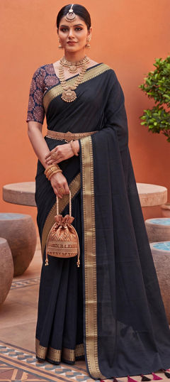 Black and Grey color Saree in Mul Cotton fabric with Weaving work