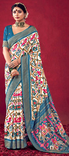 Multicolor color Saree in Silk fabric with Printed work
