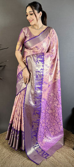 Pink and Majenta color Saree in Kanjeevaram Silk fabric with Weaving work