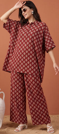 Red and Maroon color Co-ords Set in Cotton fabric with Floral, Printed work