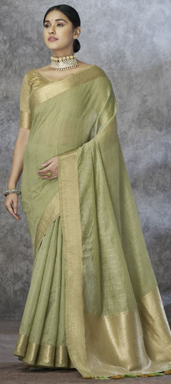 Green color Saree in Cotton fabric with Weaving work