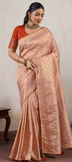 Pink and Majenta color Saree in Tussar Silk fabric with Weaving work