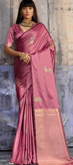 Pink and Majenta color Saree in Handloom fabric with Weaving work