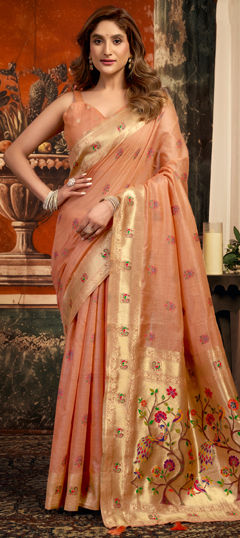 Pink and Majenta color Saree in Kota Silk fabric with Weaving work