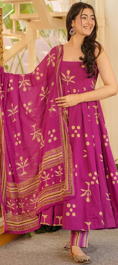 Pink and Majenta color Salwar Kameez in Muslin fabric with Digital Print work