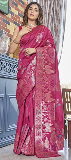 Pink and Majenta color Saree in Banarasi Silk fabric with Weaving work