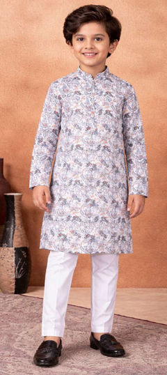 Multicolor color Boys Kurta Pyjama in Art Silk fabric with Digital Print work
