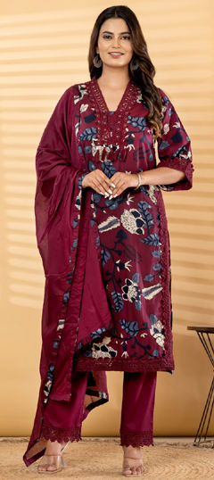 Pink and Majenta color Salwar Kameez in Cotton fabric with Cut Dana, Floral, Printed work