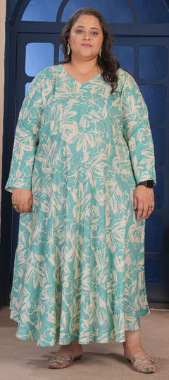 Green color Kurti in Rayon fabric with Printed work